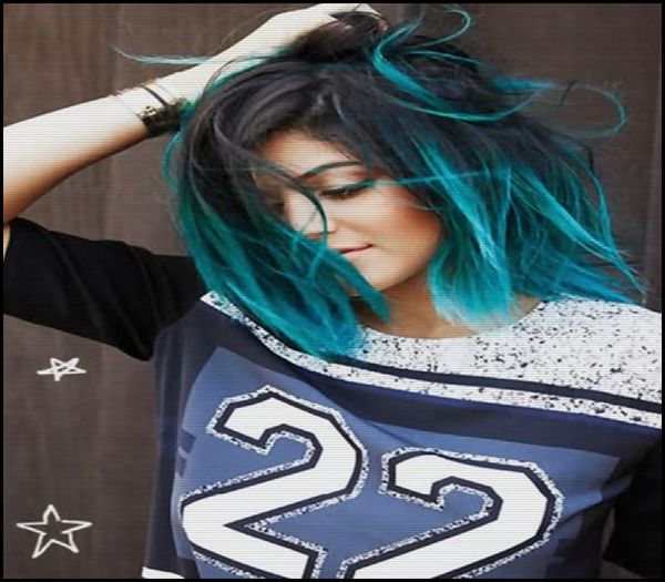 ♡ » ; #coboară de sus ; mda .. alone . #se trântește pe canapea;