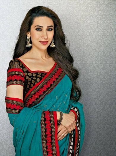 karisma-kapoor-pretty-look-photo-shoot-saree