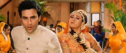 6prltf - Karisma Kapoor