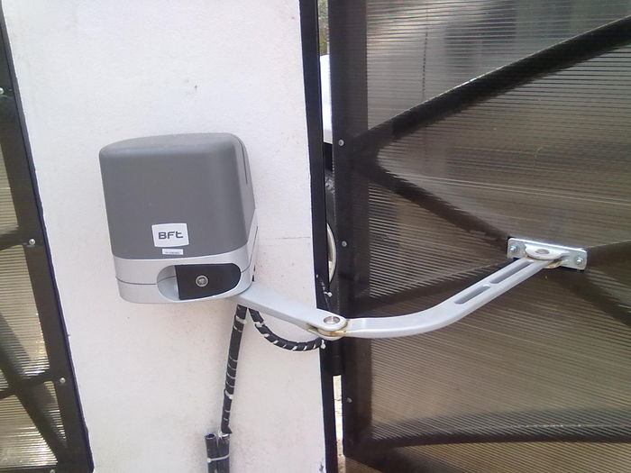 automatizare poarta BFT