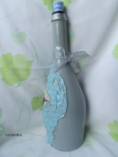 sticla angel detaliu