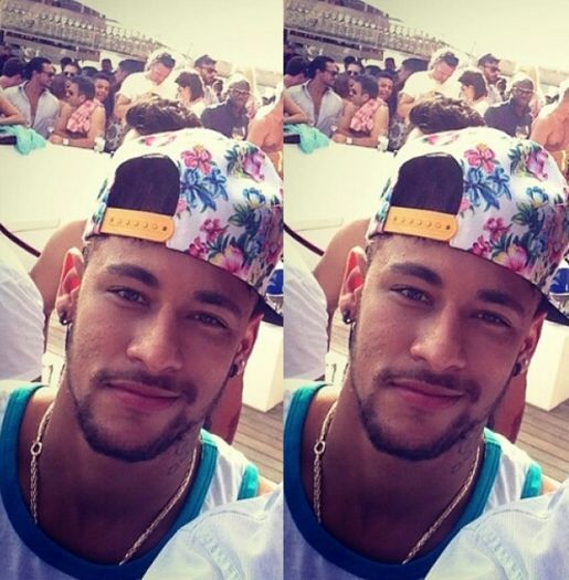 ɳҽყɱαɾ |CL da-te de pe podeaua mea #deni =)); se va chema Neymarzania.

