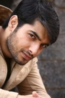 sharad malhotra - Concurs 7