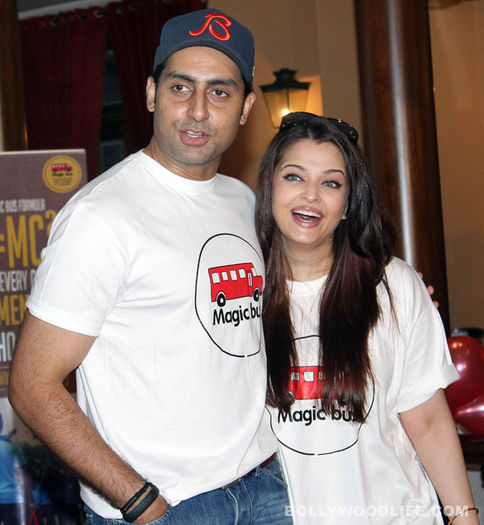 Abhishek-Bachchan-and-Aishwarya-5121115133147