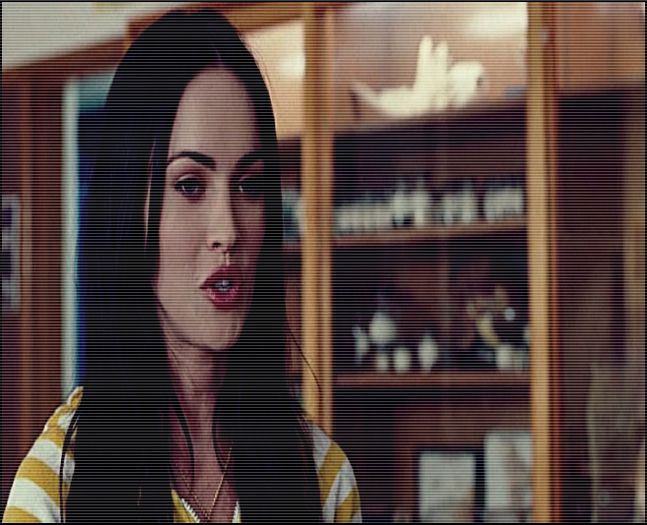 ☾ɐɓǝoɟ✿qǝɐnʇʎ; #se plimbă pe insulă, apoi oftează şi se aşează pe nisip. - Epii 15 _ Blue Moon Island