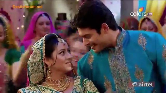 10450429_792559750801191_3364665272228402252_n - mica mireasa