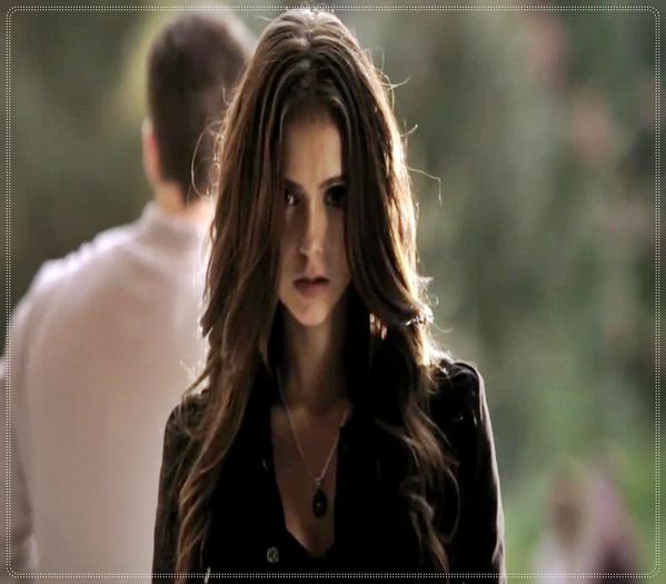 》clk *se uita la Neymar* Un costum de Superman sau Batman n-ai? =)))); Doar copiii mici se costumeaza asa=)))))) *lasa dovlecii si se apuca de placinta* *ii da cu pulpa de dovleac pe nas* #Andru [era sa scriu p;;;la in loc de pulpa=)))))))))))]
