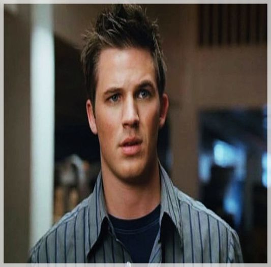 █ ▄→ nuuuu, ce ai făcut cu pânza? acum trebuie să decorez iar