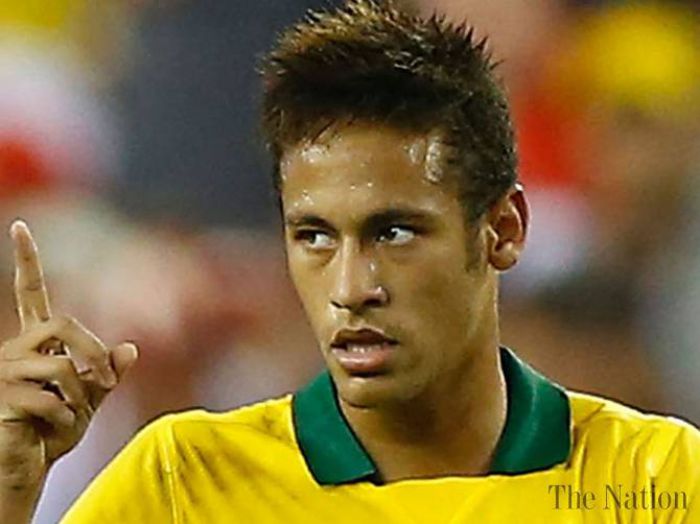 ɳҽყɱαɾ |CL Da domnu, da. Intrebati-le si pe fetele astea aici de fata..au fost si ele; El a aflat vestea asta care l-a afectat si s-a lovit cu veioza de nenumarate ori. Mai intai incet, dupa cu brutalitate si viteza maxima de s-a spart si becu.I-am zis ca o sa lesine, dar nu m-a asculta
