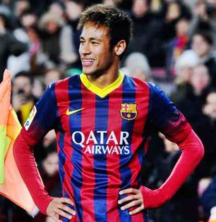 ɳҽყɱαɾ |CL *o ia de gat pe ely* da, domnu politist..nu vedeti? e mica si prapadita; pitica, chioara, nici nu prea aude bine, are cativa dinti lipsa.. *face mijto* =))
