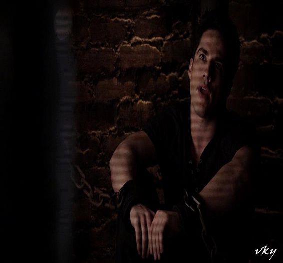 #► E never, forever...#h + |ii da una dupa cap lu #Elena| Nu mai da #Katherine...#e=)) + [cl] - here - episode 34 - done