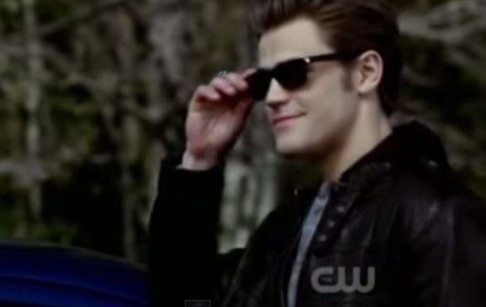 CL Tu il ai ondulat.. Eu sunt beat si nu va incurc cum o face Tyler:))#katerina - here - episode 34 - done