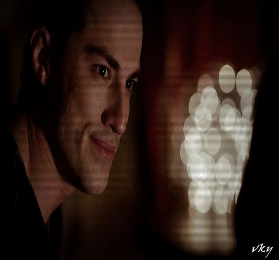 #► Bine mahh reao.. Ete ca sunt eu dragut..|se face co saruta, dar o pupa pe obraz cu incetinitoru| - here - episode 34 - done