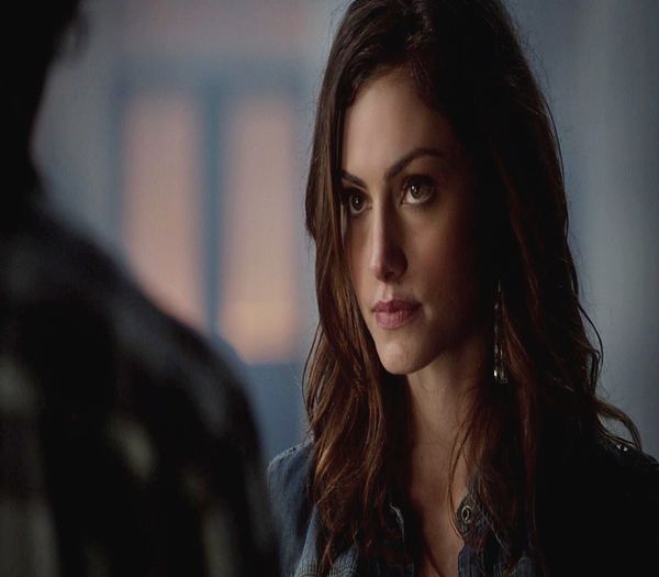 ✿- M-ar tenta sa vad cum se simte un castravete la borcan CL; dar sare dumnealui*arata spre ty* pe mine, deci faci cum vrei. Mie mi-e lene sa ma decid, decide tu pt mine #freya
