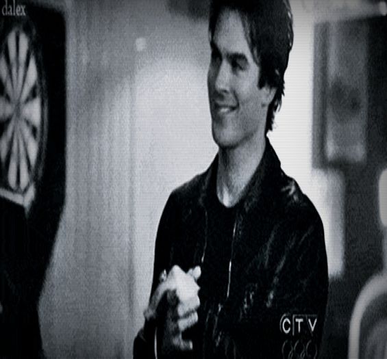 #► |molfaie la banana aia| Pai dc nu dormi?...Eu am zis ca nu plec nicaieri...[cl]; |se aseaza mai bine;;o strange`n brate|
