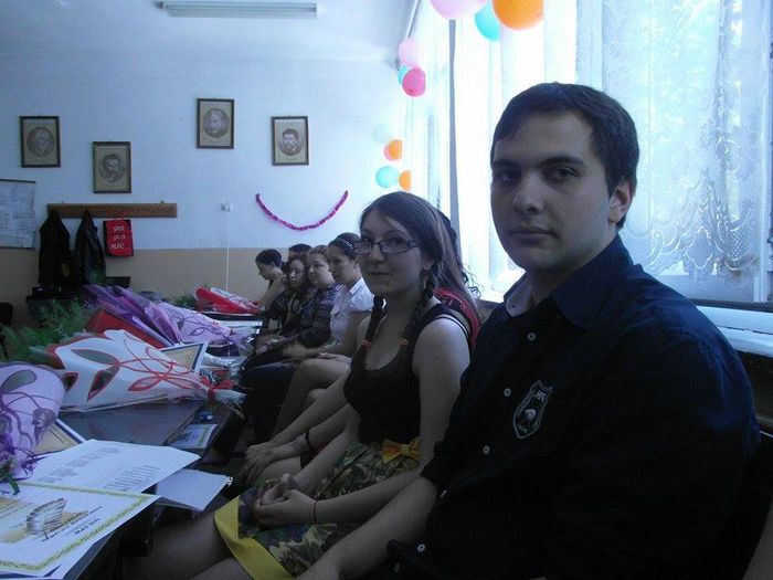 10300772_598159386964422_1684394135599793270_n