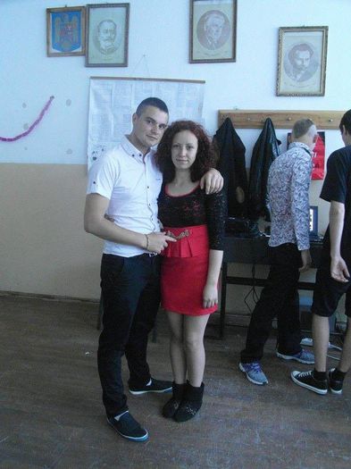 10356708_598160873630940_2945806548468185159_n - ali 2014