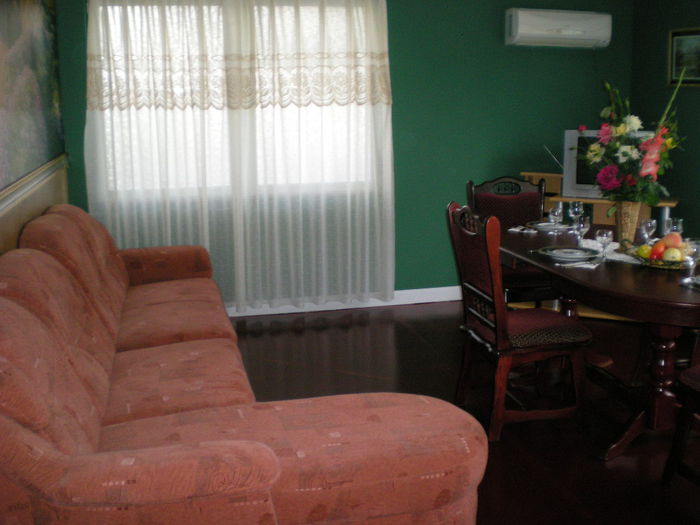 003; Resedita Dragan Canada Romania
