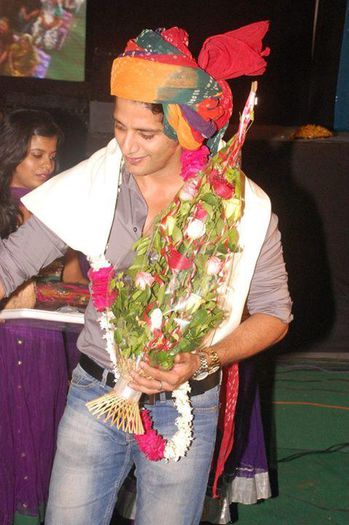 BzIJJrUIgAACNd7 - 15-Karanvir Bohra