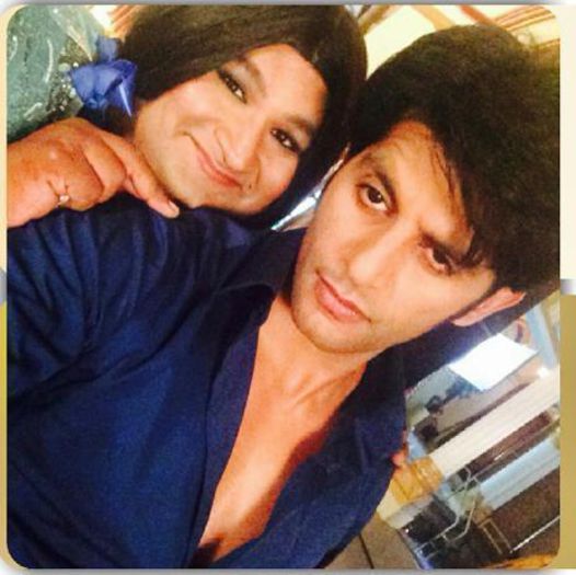 BzK04LLCcAI5Msp - 15-Karanvir Bohra