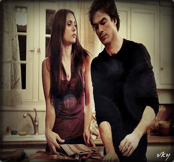 #► Cum se face ca, eu mereu te cred?... Si bine hai sus...[cl]; |o ia de mana si`o trage dupa el pana sus pe hol| Unde zicea`i ca e?... =)))))))))))
