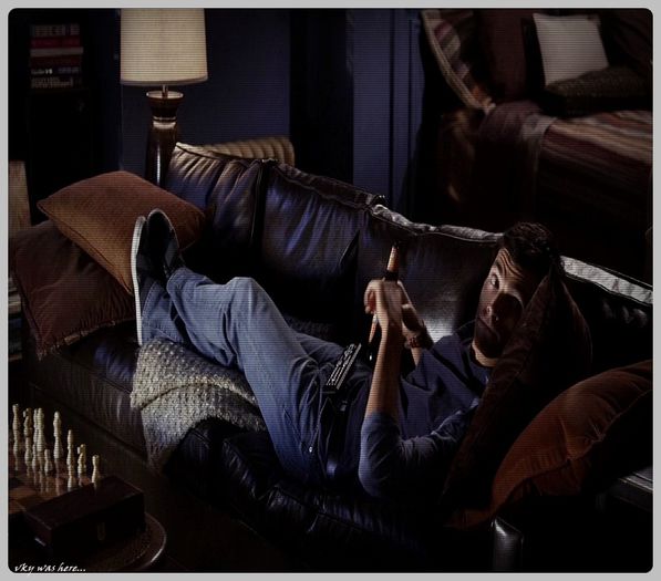 - Pai si`atunci cine face pi;;;su pe mine?...[isi ia o sticla de bere;;se pune ip*=)))