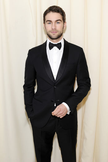 Chace Crawford Elton John AIDS Foundation CxeDhZ9lrlbx