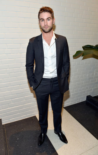 Chace Crawford Stars Chloe LA Fashion Show 6D-Hh56uKqCx