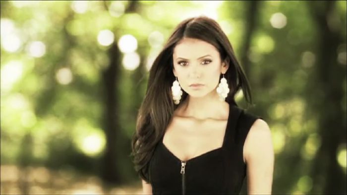 elena - Nina Dobrev