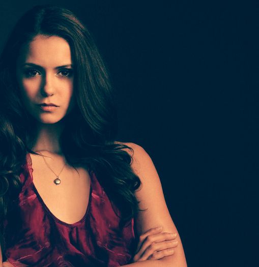 elena - Nina Dobrev