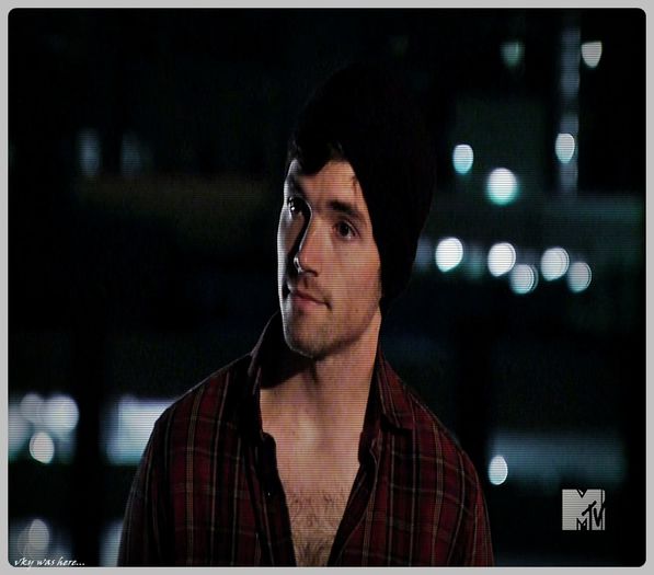 - [vine din bucatarie* Heya!...