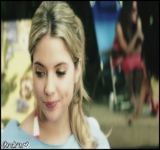 △▼ ❥ : Tu ca tu dar eu de vreo 2 luni nu am mai vorbit cu ea și nu mă plâng :( =))) @Katic