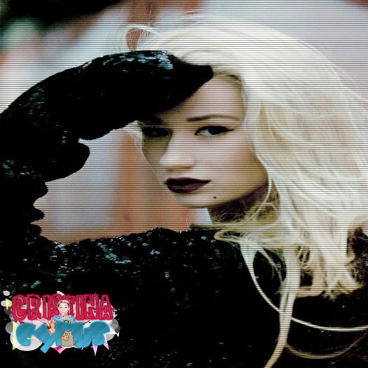 ➹̶т̶є̶є̶η̶α̶g̶є̶я̶υ̶η̶α̶ω̶α̶уϟ pe mess, tot timpul îmi scrie :))) #adda ; of......... :( #Andru CL; *mai ia o sticlă și o dă pe gât*
