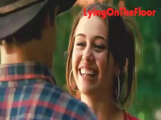 The climb official music video www.just-mileycyrus.blogspot.com-12 - Miley Cyrus-The climb