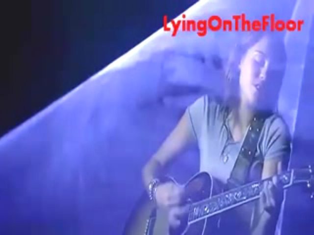 The climb official music video www.just-mileycyrus.blogspot.com-16 - Miley Cyrus-The climb