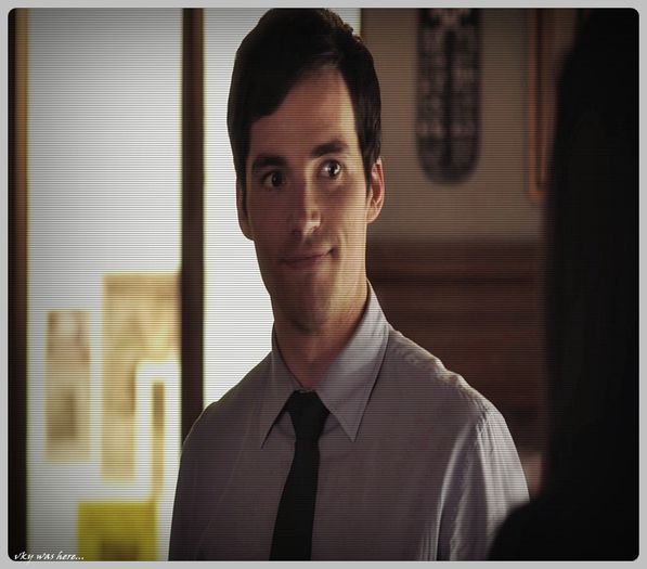 - Thx`s... [se aseaza la masa;;mananca*