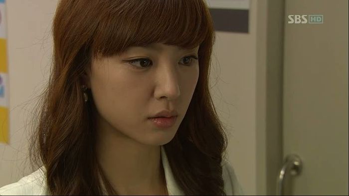 E mai bine sa nu fim atat de apropiati... E mai bine sa nu fim atat de apropiati...