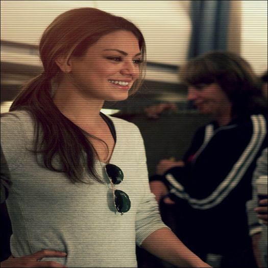 ;. Wow ! :o. Ce casă bengoasă ți-ai tras, pardon vilă ;;) =)).