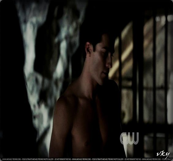 #► |se imbraca pe jumatate;;dupa se tranteste pe burta langa ea| - here - episode 34 - done