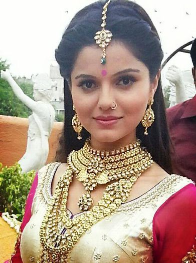  - Rubina Dilaik New Pics 2013-2014