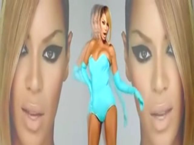 Beyonce_Videophone-44