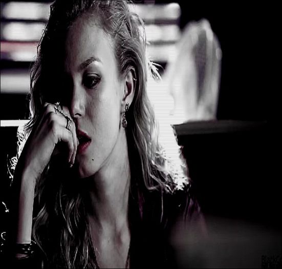 ;. -face ochii mari-. Te cred în stare de multe, dar să faci asta nu credeam, jur =))).