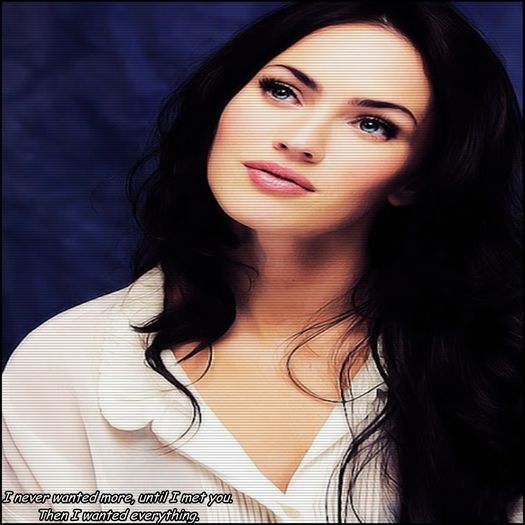 ☇qǝɐnʇıɟnๅ❦pısɐsʇǝɹ`.; #îşi întoarce privirea spre el şi îşi lasă buza în jos, -cl; #îl împinge uşor; Pleacă... #oftează încet.
