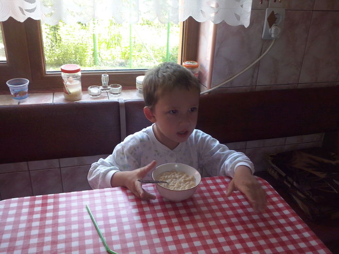 CAM00158