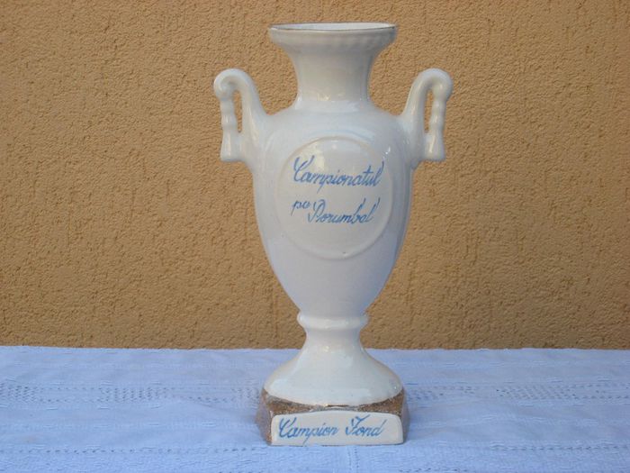 Campion National Porumbel 1986