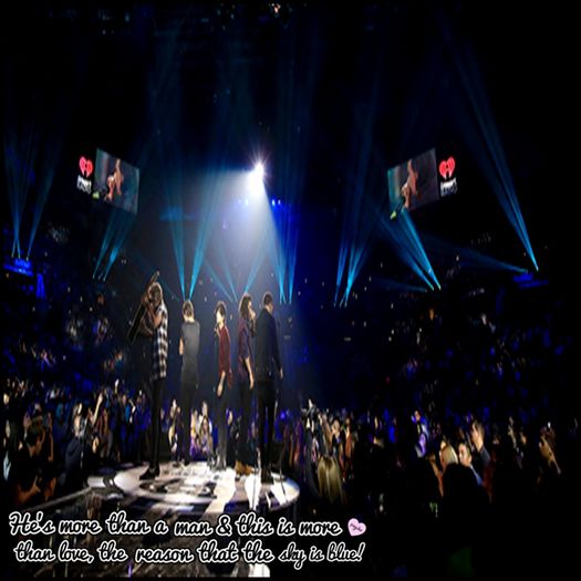 - ce faci? #adda. mhh, mai bine vă las... # pleacă.