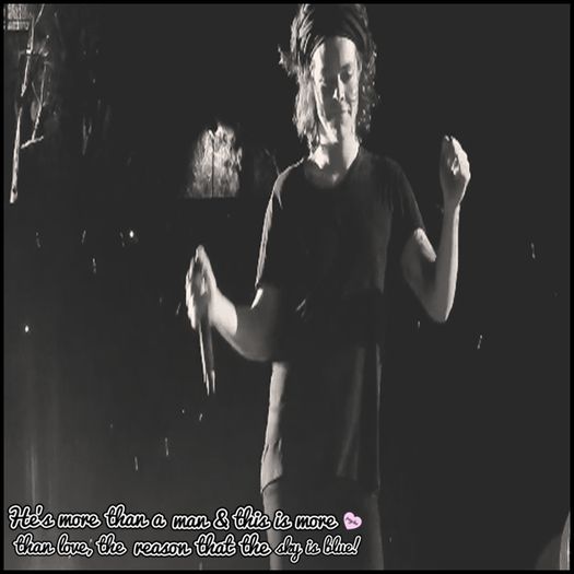 - # se duce si o bate usor pe spate sau mrg. ai grija.. :)) # adda. serios? clk - Epii 18 _ All through the night