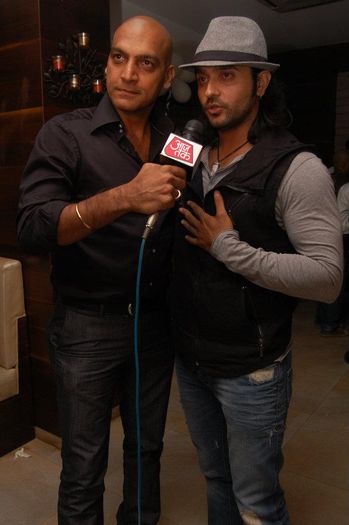 mlt0x - Ashish Sharma