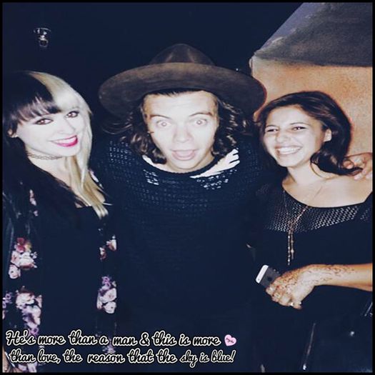 - te voi astepta, voi fi mereu pregatit pentru tine. # rade si clk; Ii i-a perna din maini, o ascunde la spate. Cred ca asta # zambeste. # michelle
