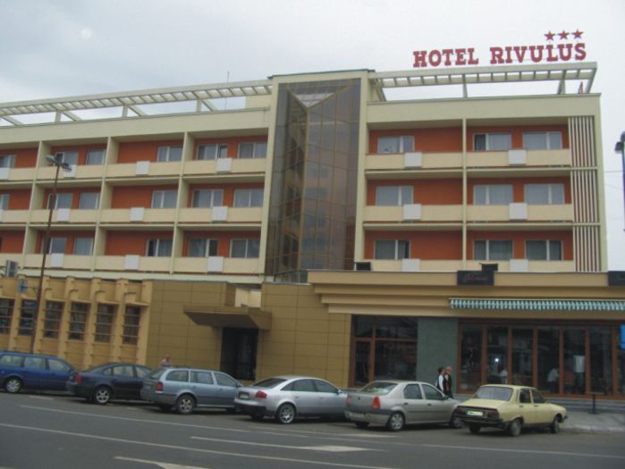 HOTEL RIVULUS - Din orasul meu natal